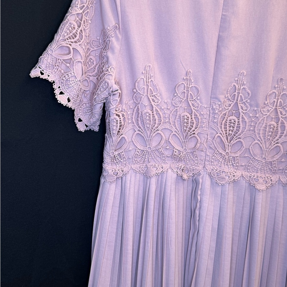 SHEIN Guipure Lace Accordion Pleated Midi Dress in Dusty Pink - Picture 5 of 6